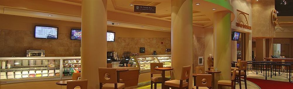 Отель Hollywood Casino Бангор Экстерьер фото